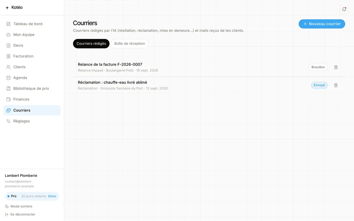 Écran de l’application sur ordinateur : la liste des courriers rédigés, en brouillon ou envoyés.